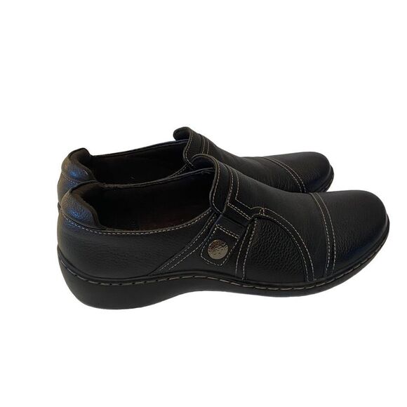 Clark’s Black Leather Slip-on Shoes in Ladies Size 7.5M - Picture 3 of 7